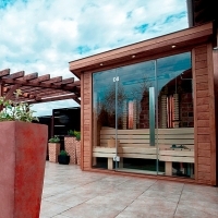 Exteriérová sauna s himalájskou soľnou terapiou 